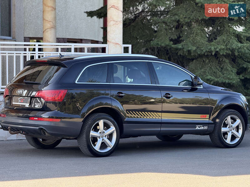 Внедорожник / Кроссовер Audi Q7 2009 в Тернополе