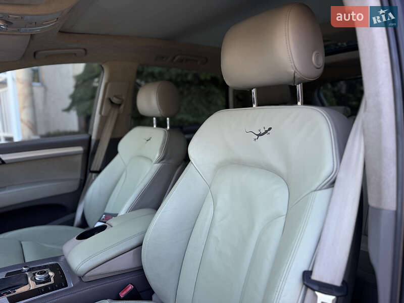 Внедорожник / Кроссовер Audi Q7 2009 в Тернополе