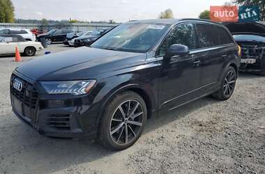 Audi Q7 2021