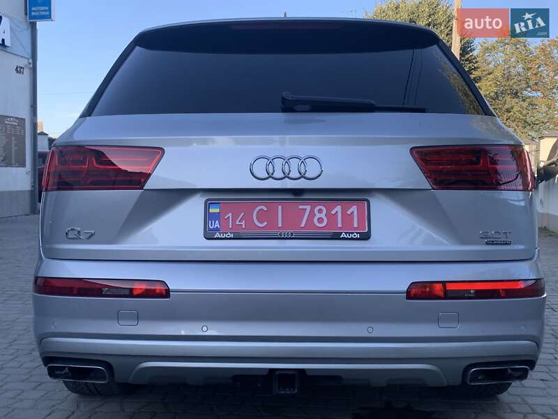 Позашляховик / Кросовер Audi Q7 2016 в Дрогобичі