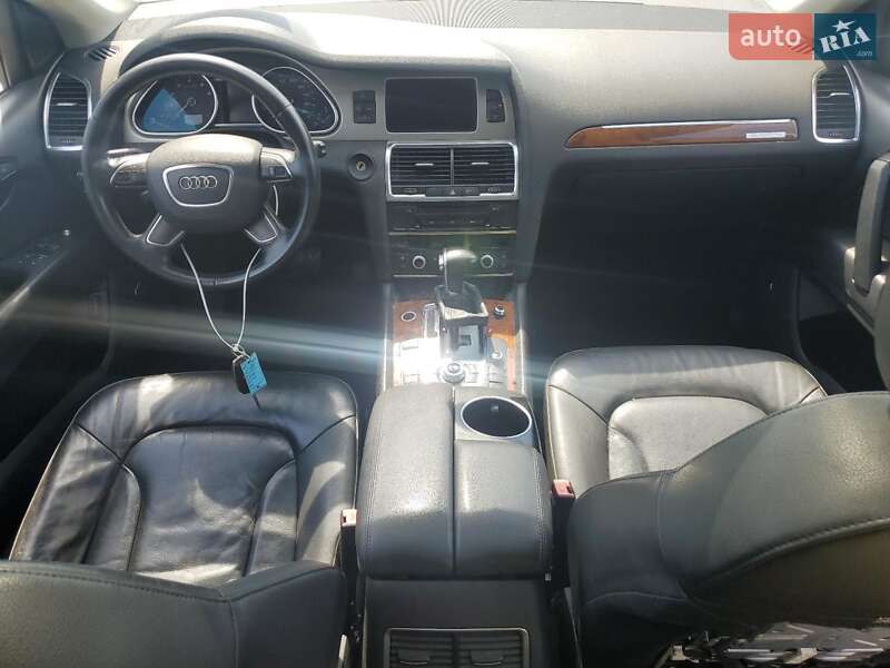 Внедорожник / Кроссовер Audi Q7 2015 в Виннице