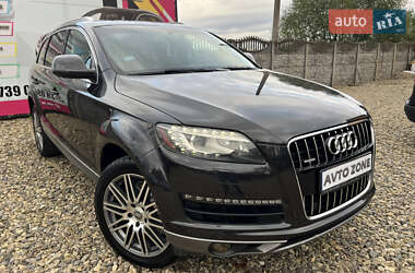 Позашляховик / Кросовер Audi Q7 2011 в 