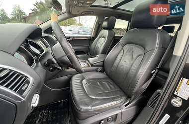 Позашляховик / Кросовер Audi Q7 2011 в 
