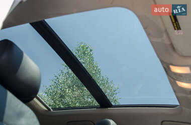 Внедорожник / Кроссовер Audi Q7 2014 в 
