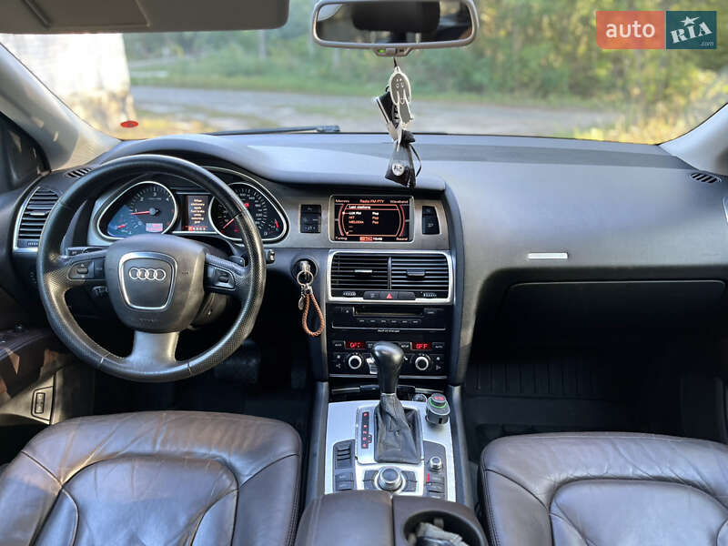 Позашляховик / Кросовер Audi Q7 2007 в Черкасах