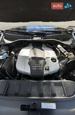 Внедорожник / Кроссовер Audi Q7 2013 в 