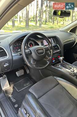 Внедорожник / Кроссовер Audi Q7 2013 в 