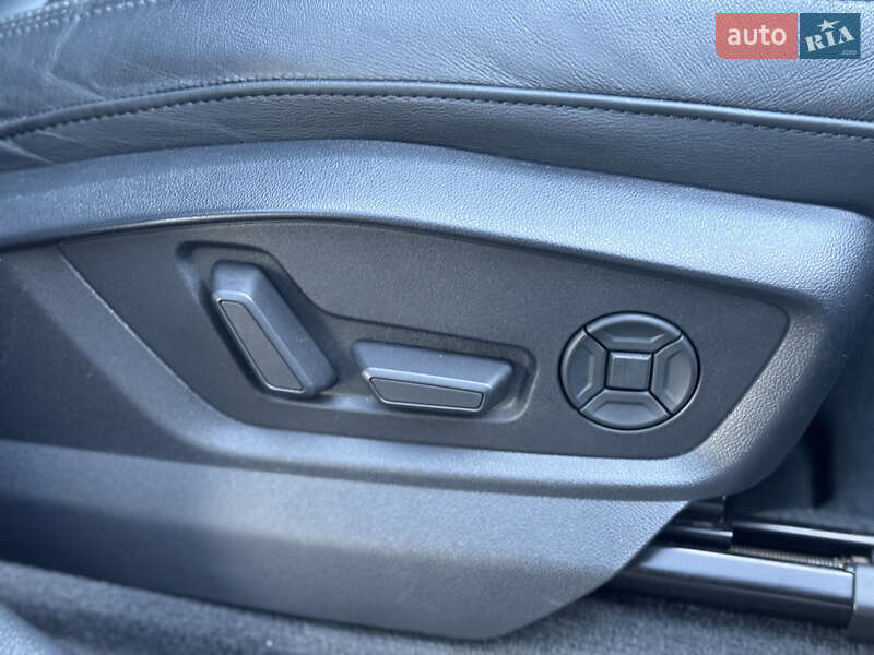 Позашляховик / Кросовер Audi Q7 2019 в Києві