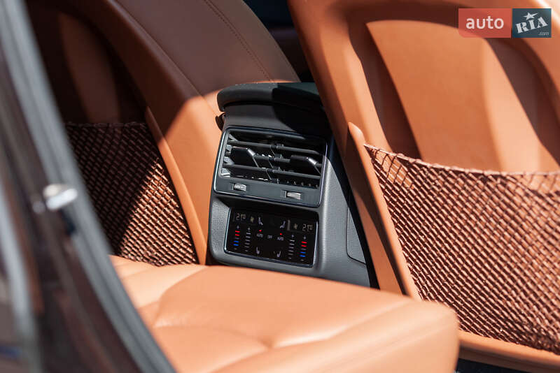 Позашляховик / Кросовер Audi Q7 2021 в Львові