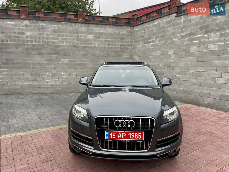 Внедорожник / Кроссовер Audi Q7 2015 в Ровно