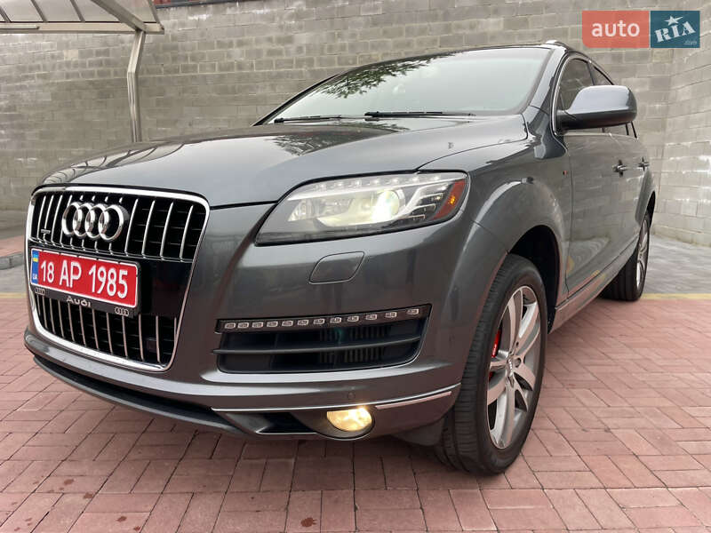Внедорожник / Кроссовер Audi Q7 2015 в Ровно