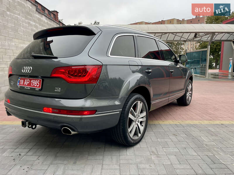 Внедорожник / Кроссовер Audi Q7 2015 в Ровно
