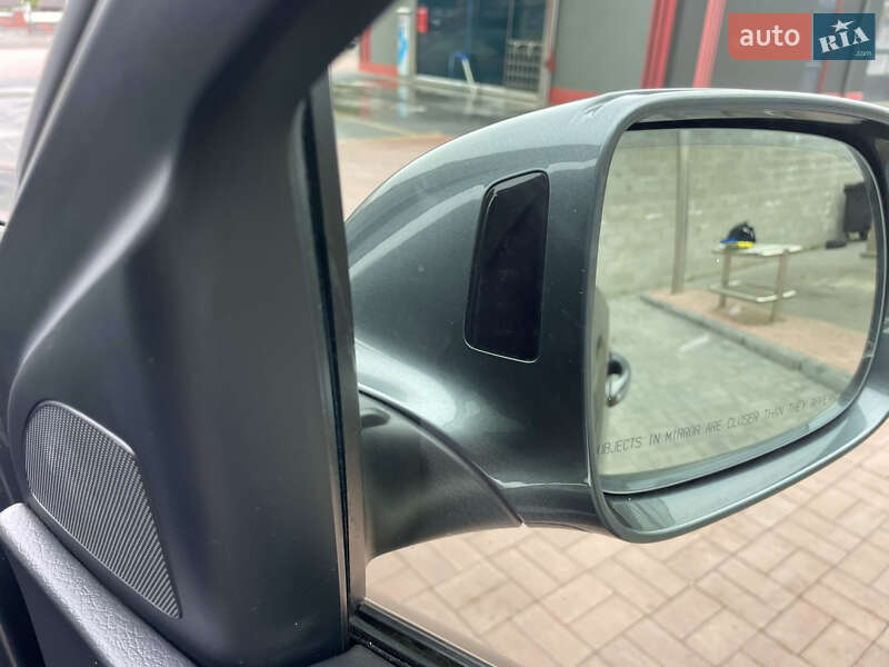 Внедорожник / Кроссовер Audi Q7 2015 в Ровно