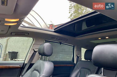 Позашляховик / Кросовер Audi Q7 2015 в 