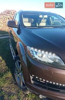 Внедорожник / Кроссовер Audi Q7 2010 в Славуте