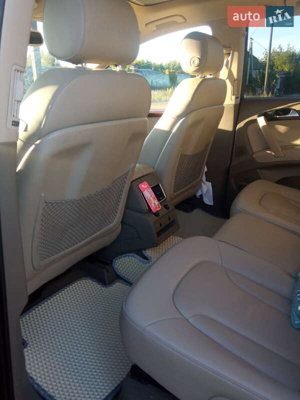 Внедорожник / Кроссовер Audi Q7 2010 в Славуте фото 20 Внедорожник / Кроссовер Audi Q7 2010 в Славуте