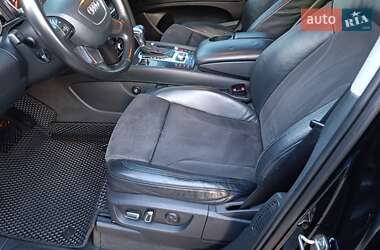 Позашляховик / Кросовер Audi Q7 2013 в 