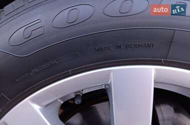 Позашляховик / Кросовер Audi Q7 2013 в 