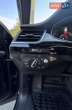 Внедорожник / Кроссовер Audi Q7 2017 в 