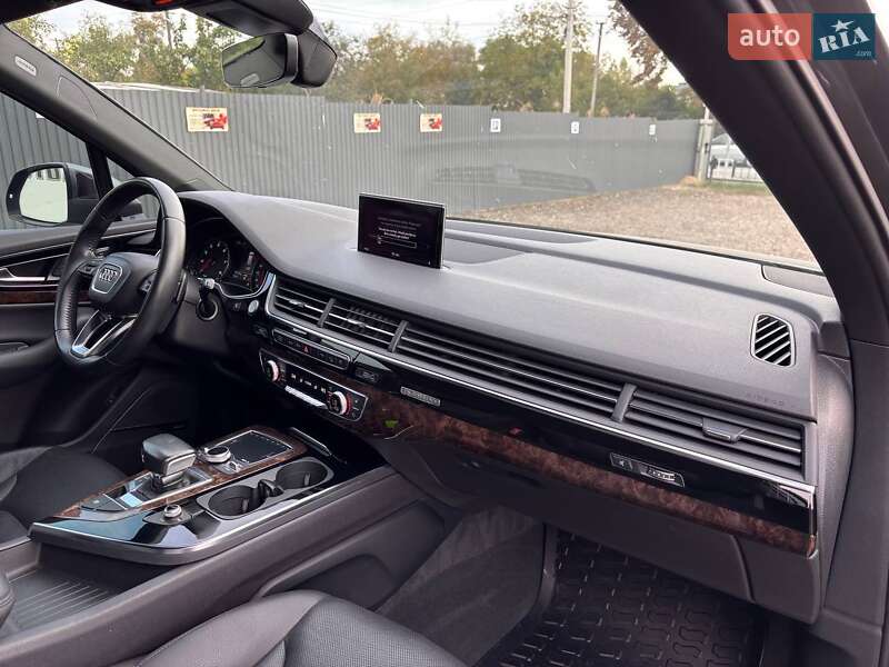 Внедорожник / Кроссовер Audi Q7 2018 в Львове фото 25 Внедорожник / Кроссовер Audi Q7 2018 в Львове