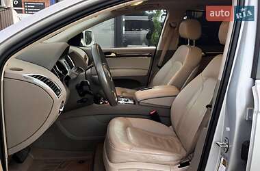 Внедорожник / Кроссовер Audi Q7 2014 в 