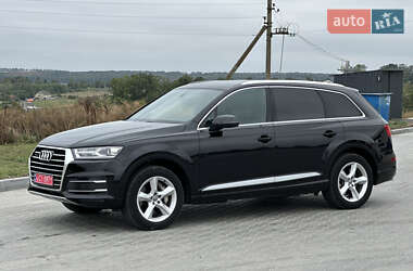 Позашляховик / Кросовер Audi Q7 2017 в 