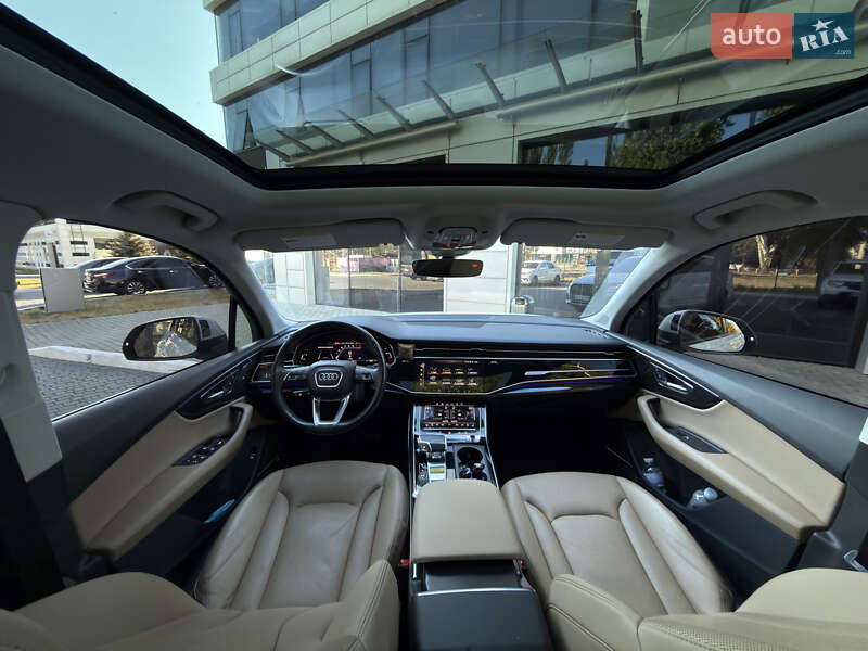 Позашляховик / Кросовер Audi Q7 2020 в Одесі