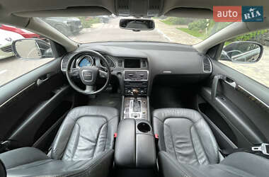 Внедорожник / Кроссовер Audi Q7 2007 в 