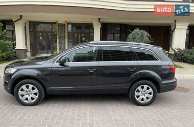 Внедорожник / Кроссовер Audi Q7 2007 в 