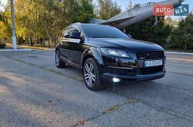 Внедорожник / Кроссовер Audi Q7 2006 в Одессе