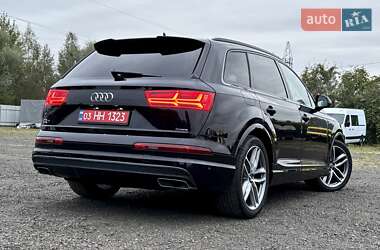 Внедорожник / Кроссовер Audi Q7 2019 в 