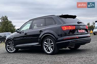 Внедорожник / Кроссовер Audi Q7 2019 в 