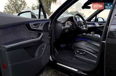 Внедорожник / Кроссовер Audi Q7 2019 в 