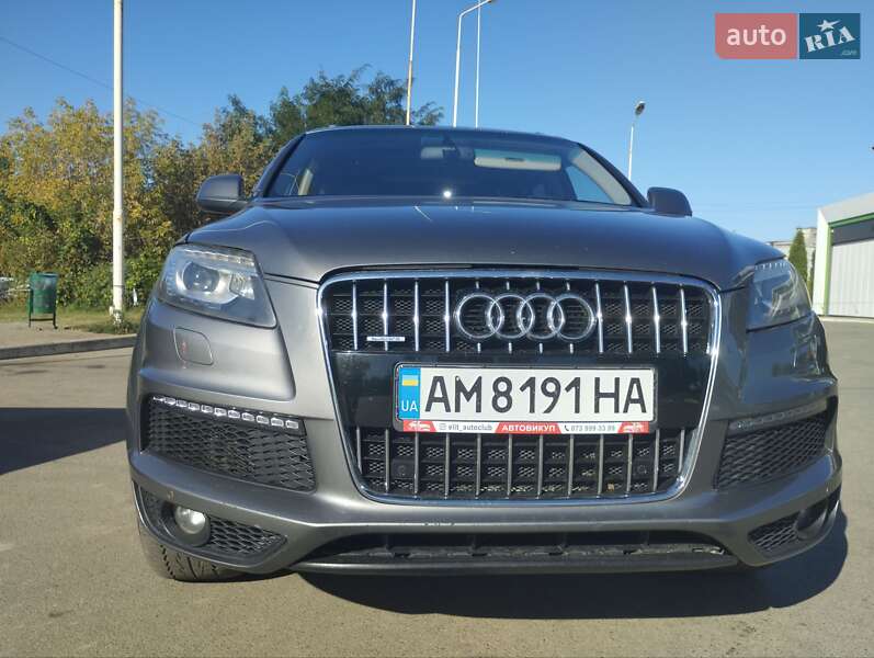 Позашляховик / Кросовер Audi Q7 2013 в Сумах