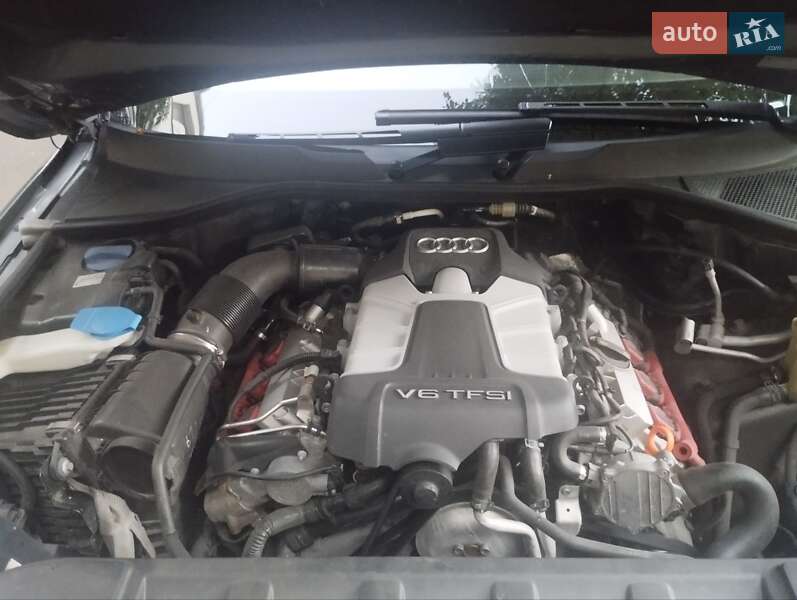 Позашляховик / Кросовер Audi Q7 2013 в Сумах