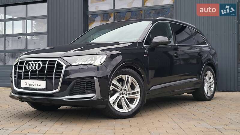 Позашляховик / Кросовер Audi Q7 2020 в Вінниці