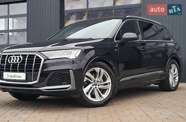 Внедорожник / Кроссовер Audi Q7 2020 в  фото 7 Внедорожник / Кроссовер Audi Q7 2020 в