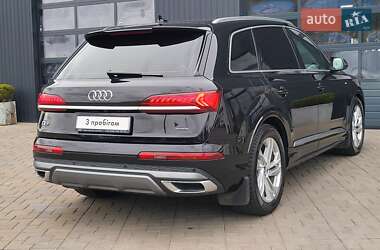 Внедорожник / Кроссовер Audi Q7 2020 в  фото 12 Внедорожник / Кроссовер Audi Q7 2020 в