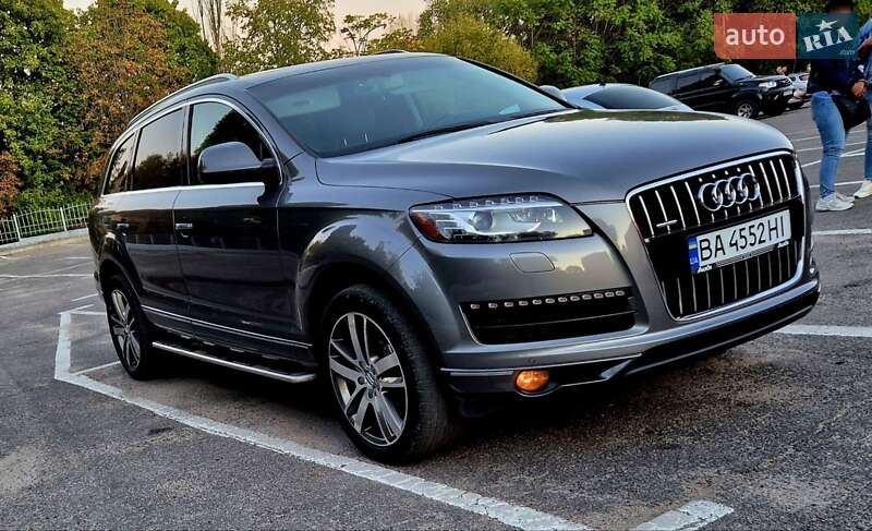 Внедорожник / Кроссовер Audi Q7 2010 в Одессе