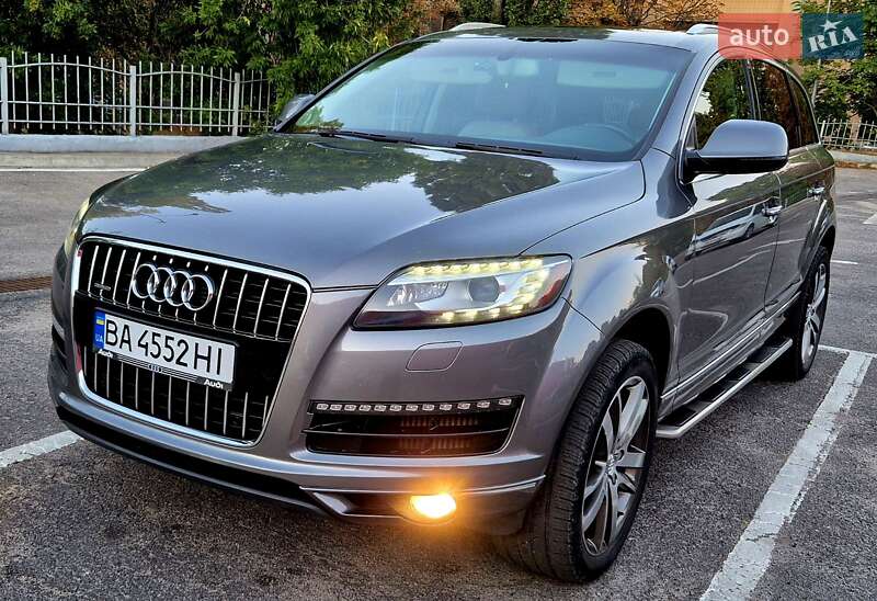 Внедорожник / Кроссовер Audi Q7 2010 в Одессе