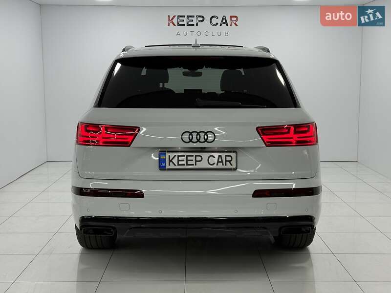 Позашляховик / Кросовер Audi Q7 2018 в Одесі