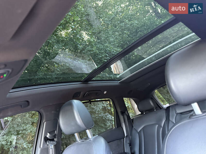 Позашляховик / Кросовер Audi Q7 2016 в Чернівцях