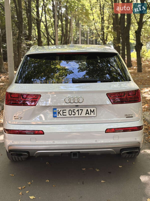 Внедорожник / Кроссовер Audi Q7 2018 в Днепре фото 10 Внедорожник / Кроссовер Audi Q7 2018 в Днепре