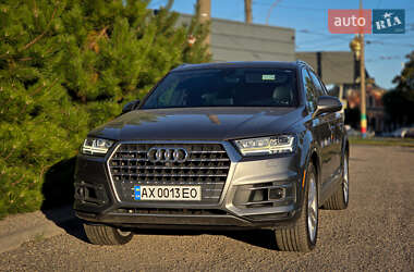 Позашляховик / Кросовер Audi Q7 2017 в Харкові