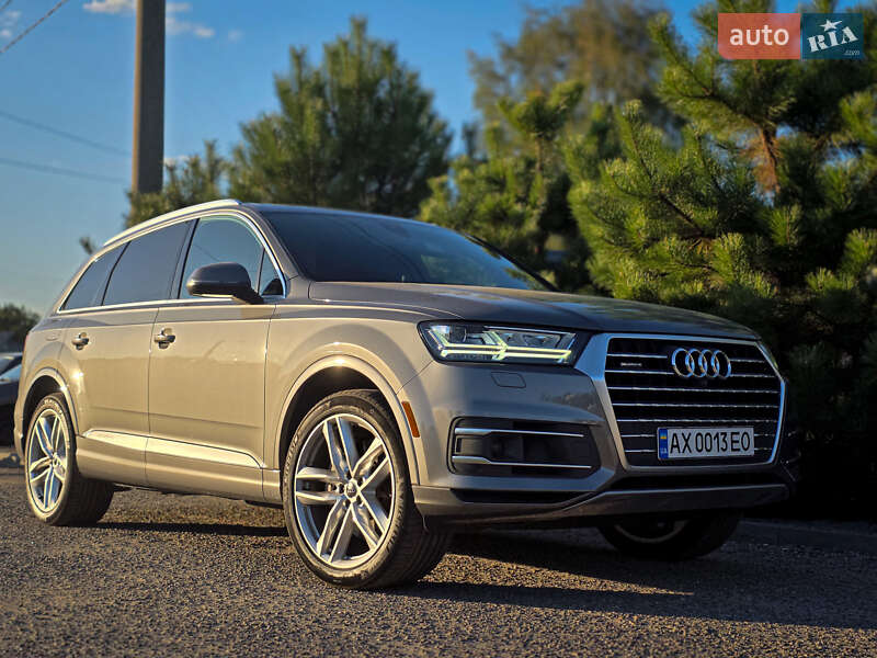 Позашляховик / Кросовер Audi Q7 2017 в Харкові
