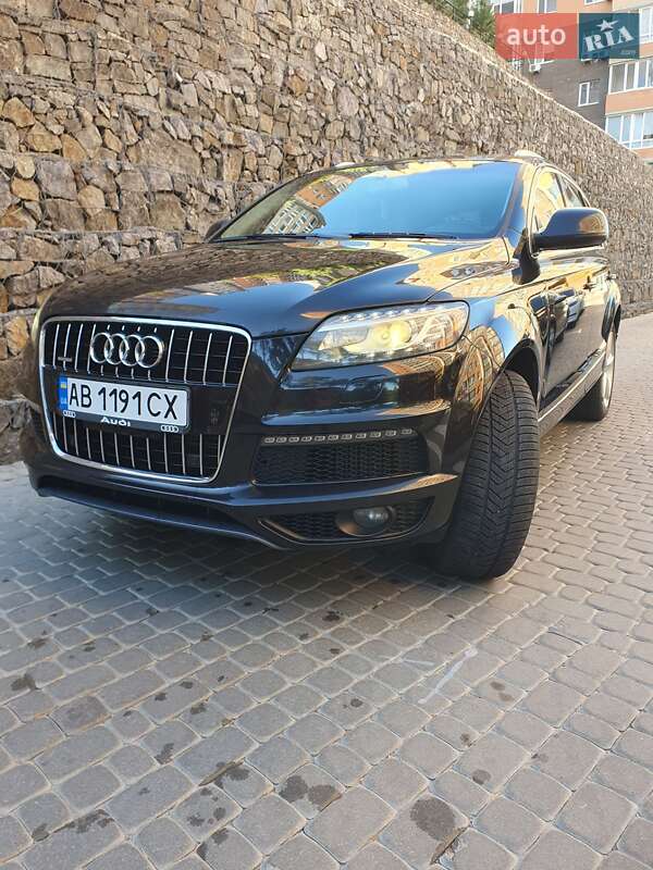 Позашляховик / Кросовер Audi Q7 2010 в Вінниці