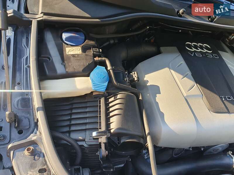 Позашляховик / Кросовер Audi Q7 2010 в Вінниці