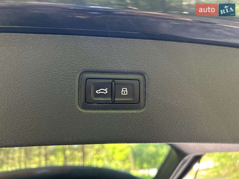 Позашляховик / Кросовер Audi Q7 2016 в Вінниці