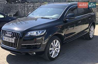 Внедорожник / Кроссовер Audi Q7 2015 в Ровно