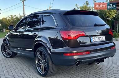 Внедорожник / Кроссовер Audi Q7 2011 в 